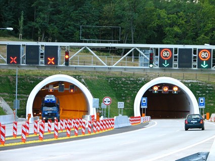 Tunnel Sitina 1