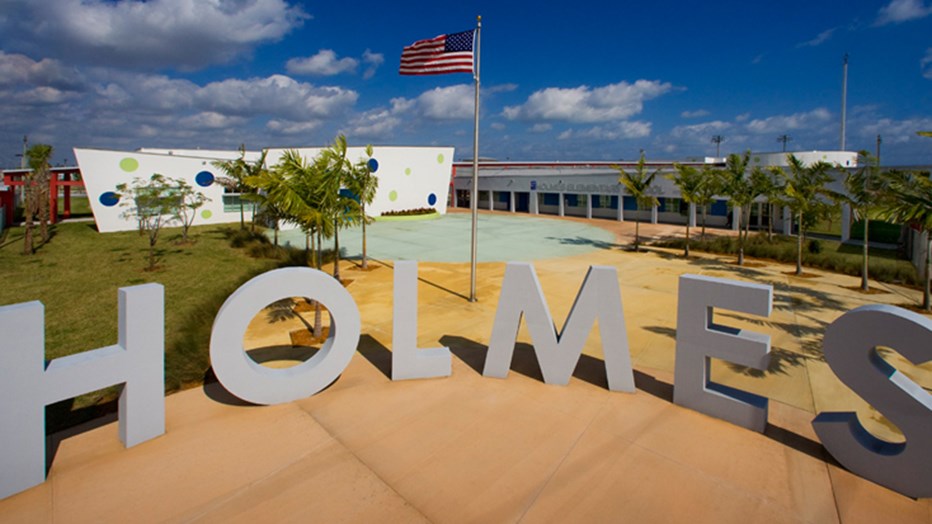 Holmes Elementary School Holmes Elementary School