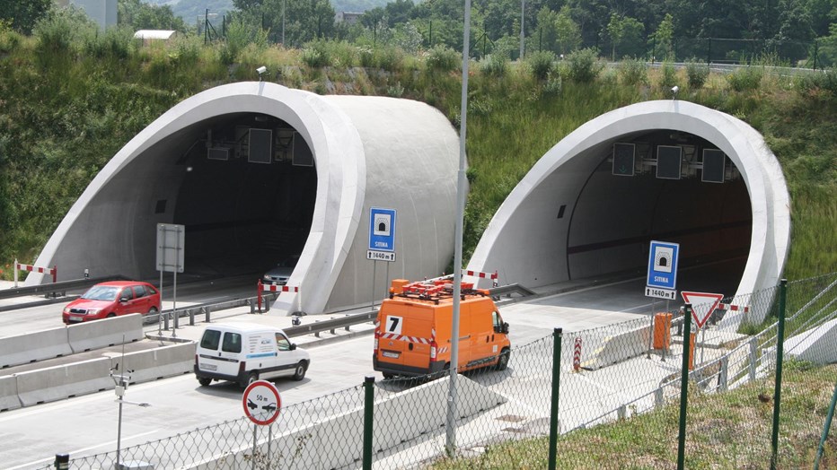 Tunnel Sitina 3