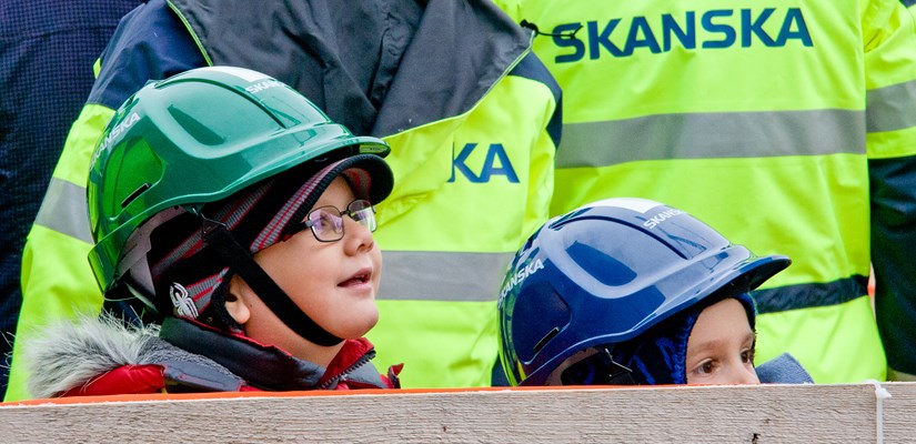 Kindergarten Visit at Green House, Skanska Property Hungary